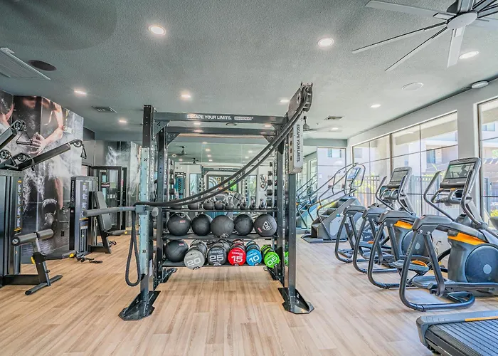 Westgate Oasis Pool Gym Wd Steps To Stadium Apartament