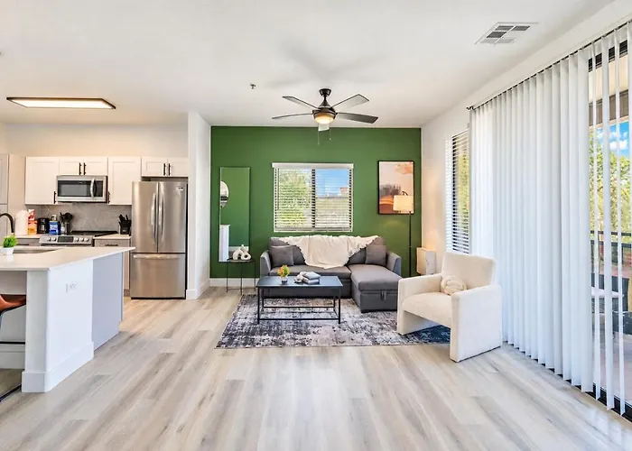 Westgate Oasis Pool Gym Wd Steps To Stadium Apartment Glendale